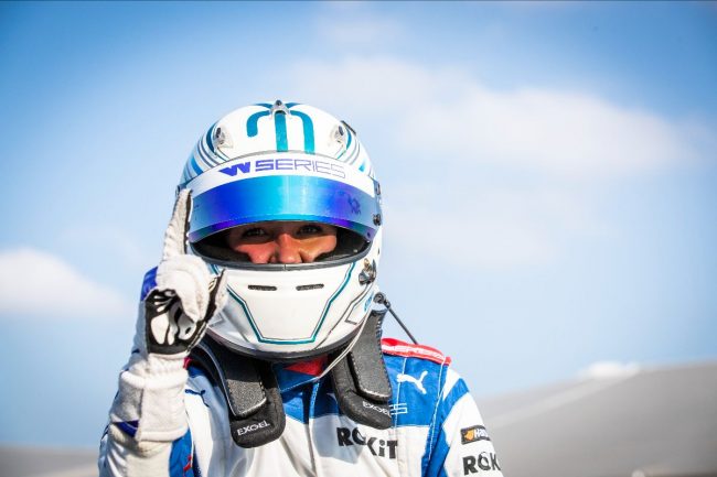 Emma Kimiläinen takes pole position at Zandvoort